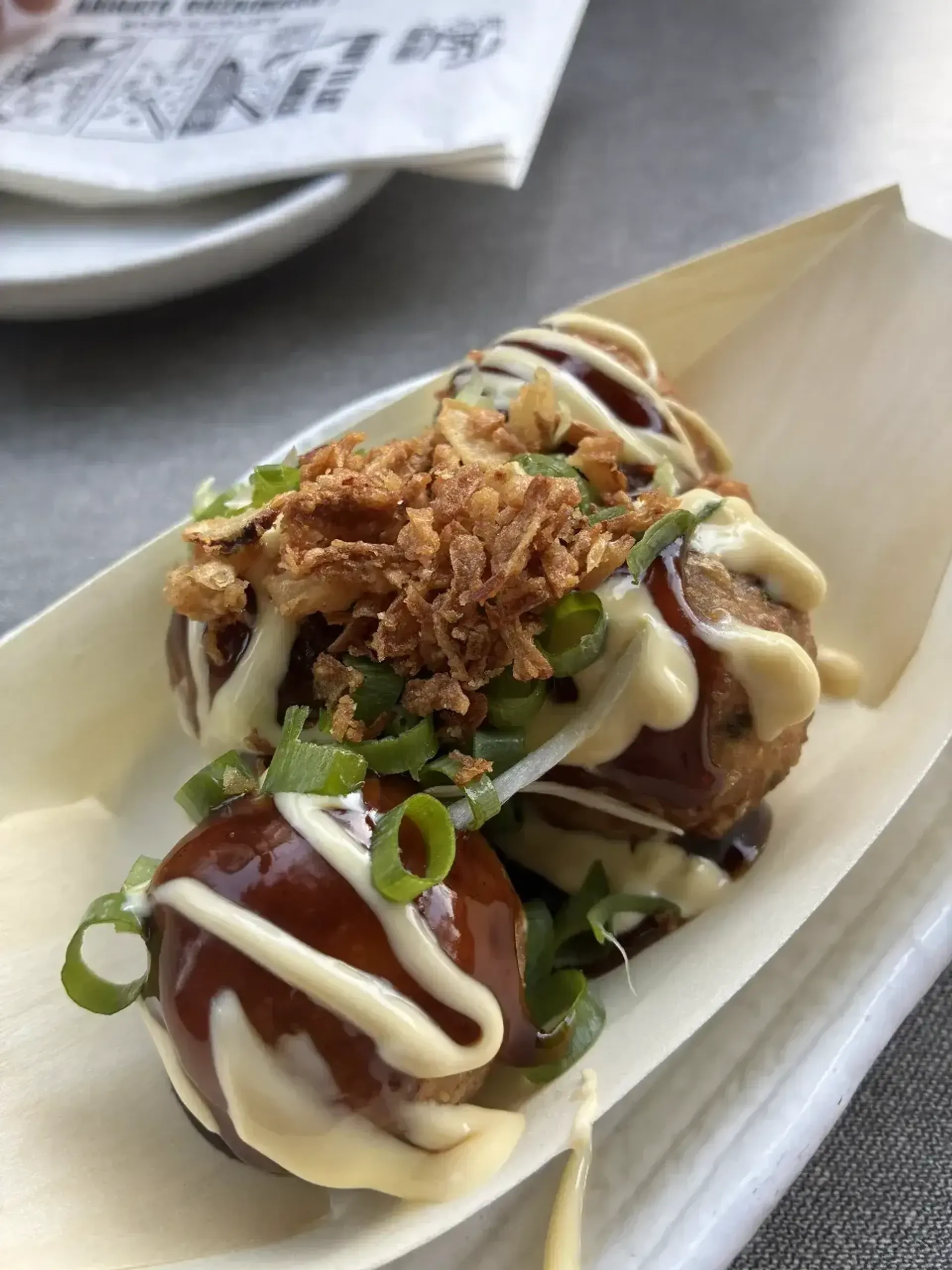 Best asian street food išradimas 10000%. Iš esmės tai yra aštuonkojų kroketai. V