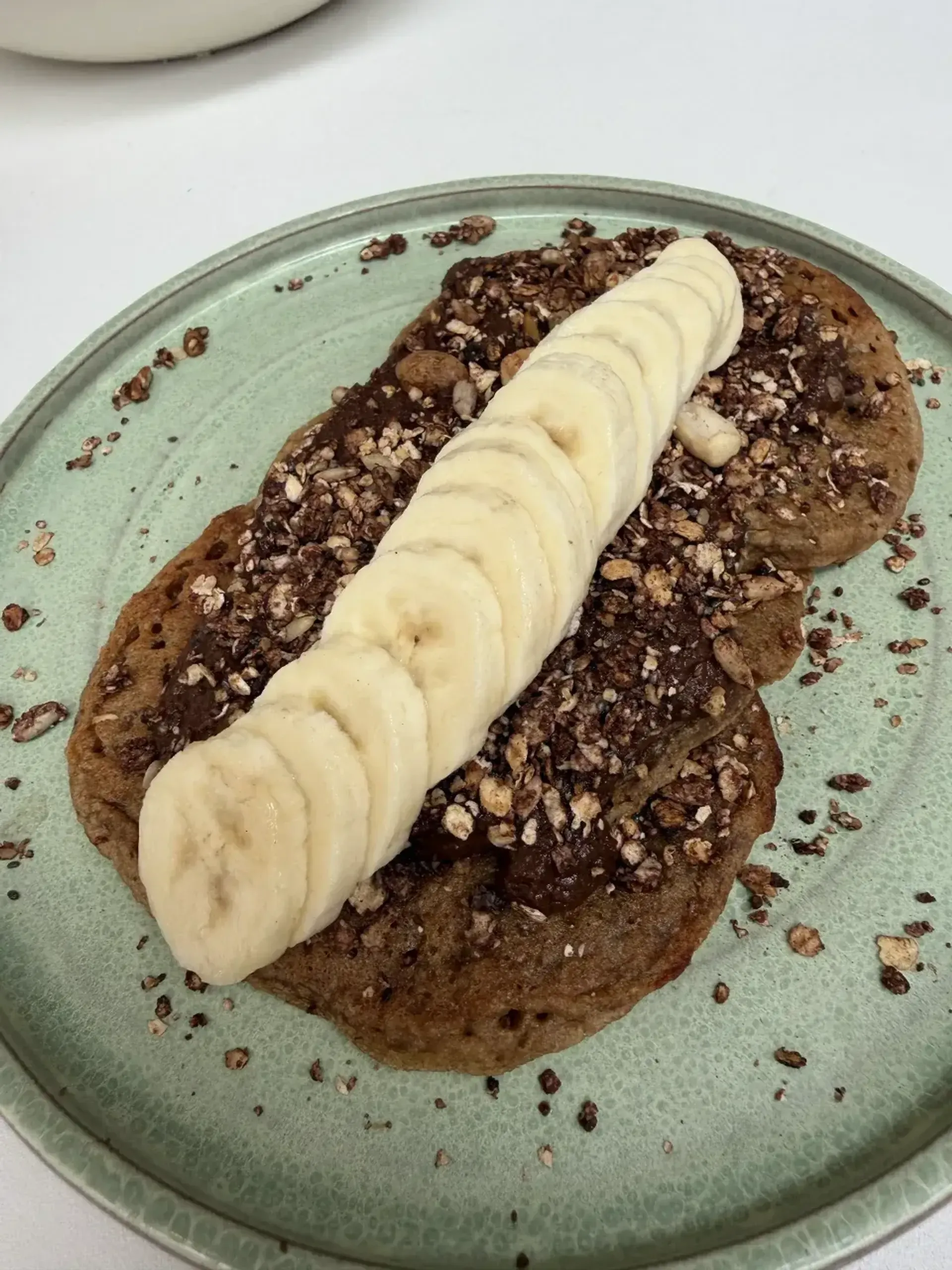 Sveikesnė blynų variacija. Patiko, kad žemės riešutų kremas nebuvo nutela. Banan