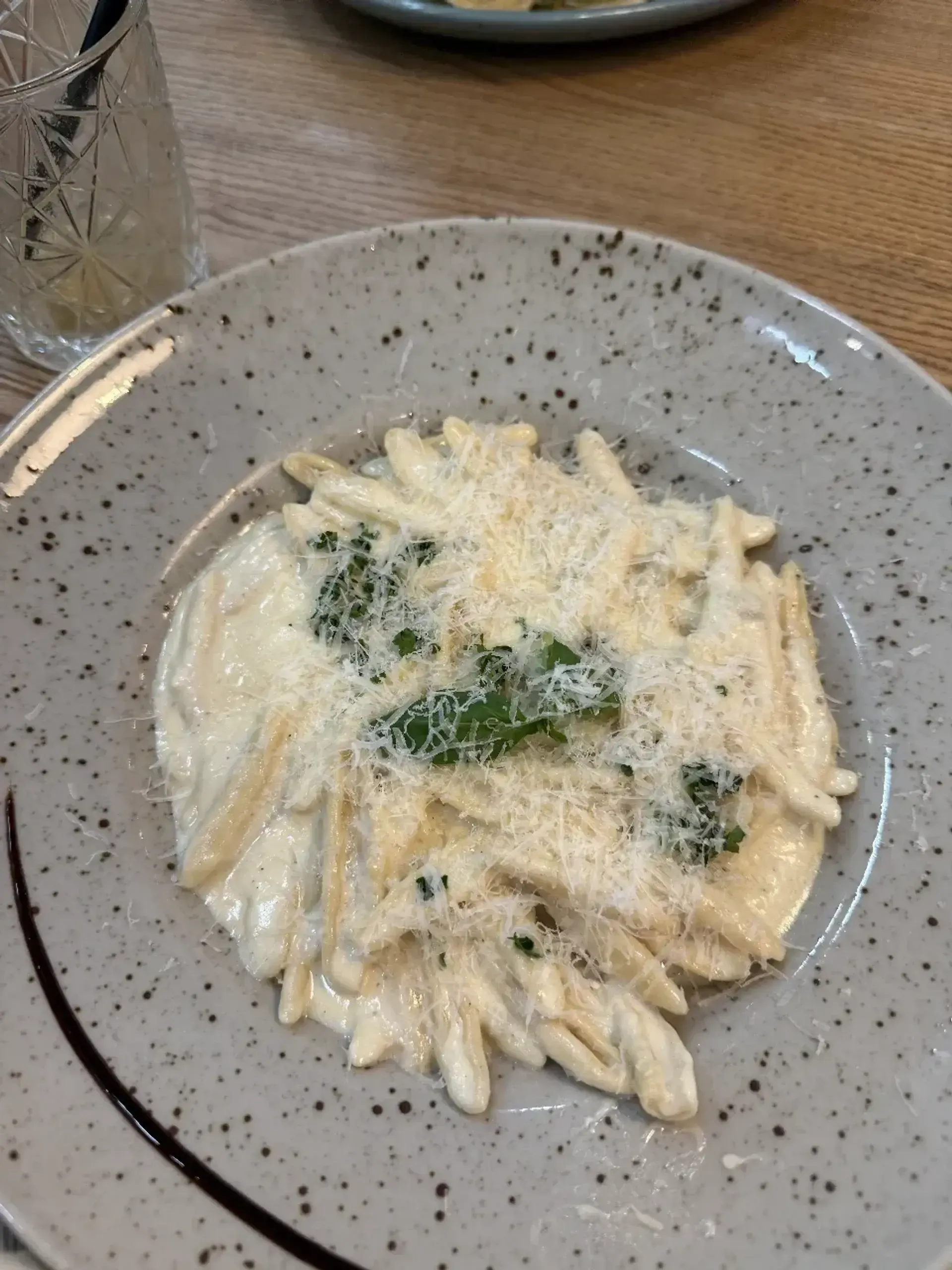 Beveik visada imu šiuos makaronus. 5/5. Kreminė tekstūra, ryškus gorgonzola skon