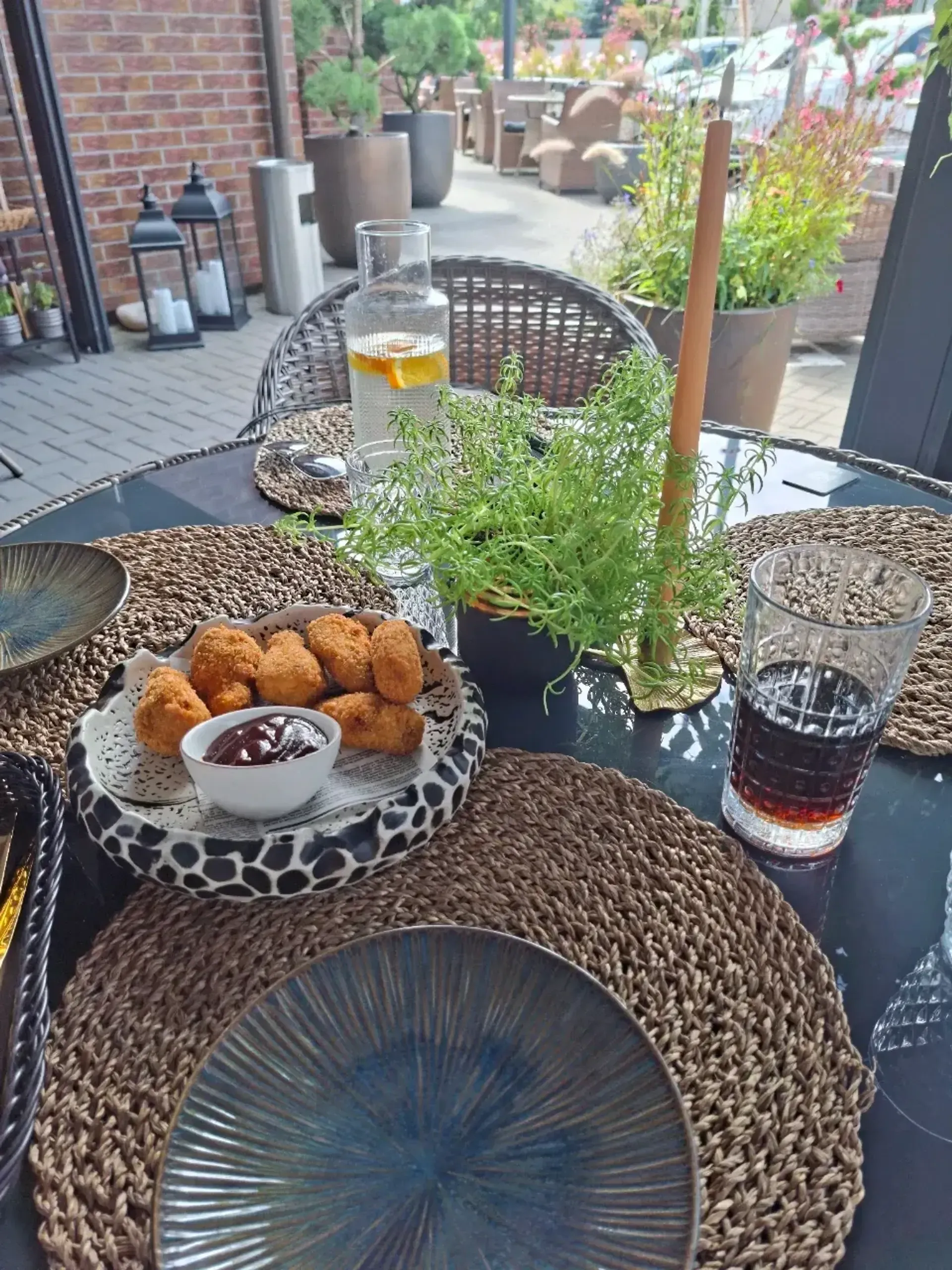 Galvojau kitaip atrodys, kai galvoju apie bbq vištienos sparnelius. Bet tikrai b