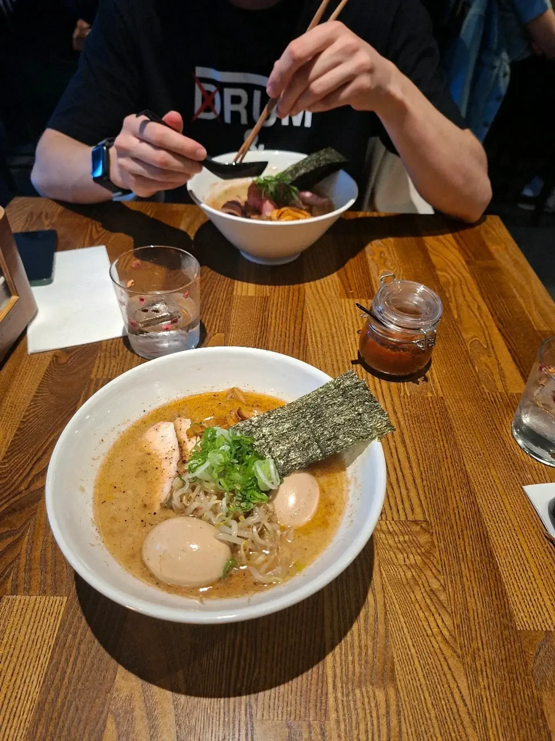 Sakai Ramen kolkas kiek ragauju mano mėgstamiausias ramen'u spotas Vilniuj, sult