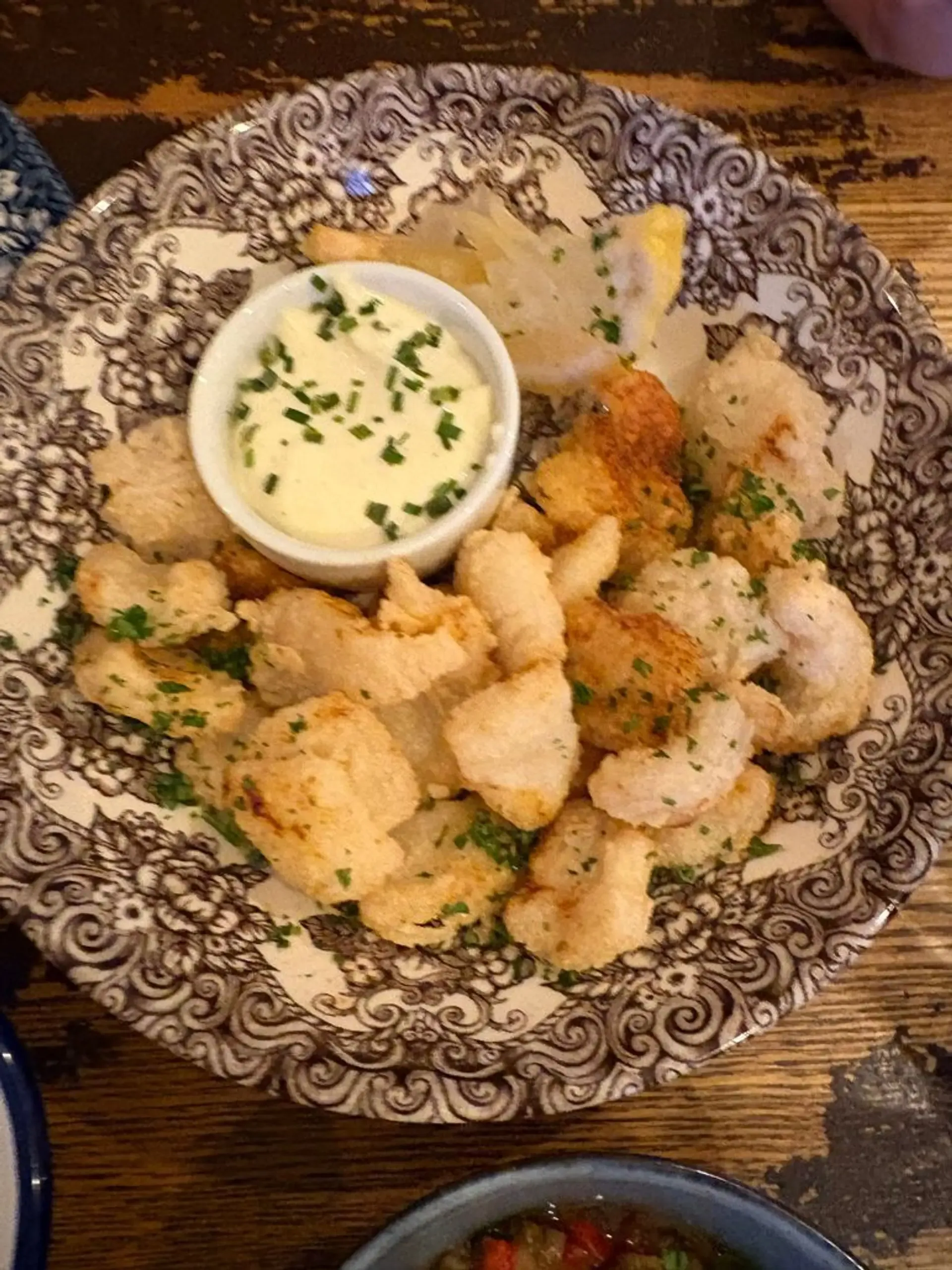aioli padazas - cempionas: ne tik gardino kalmarus, bet ir gelbejo pries tai apr
