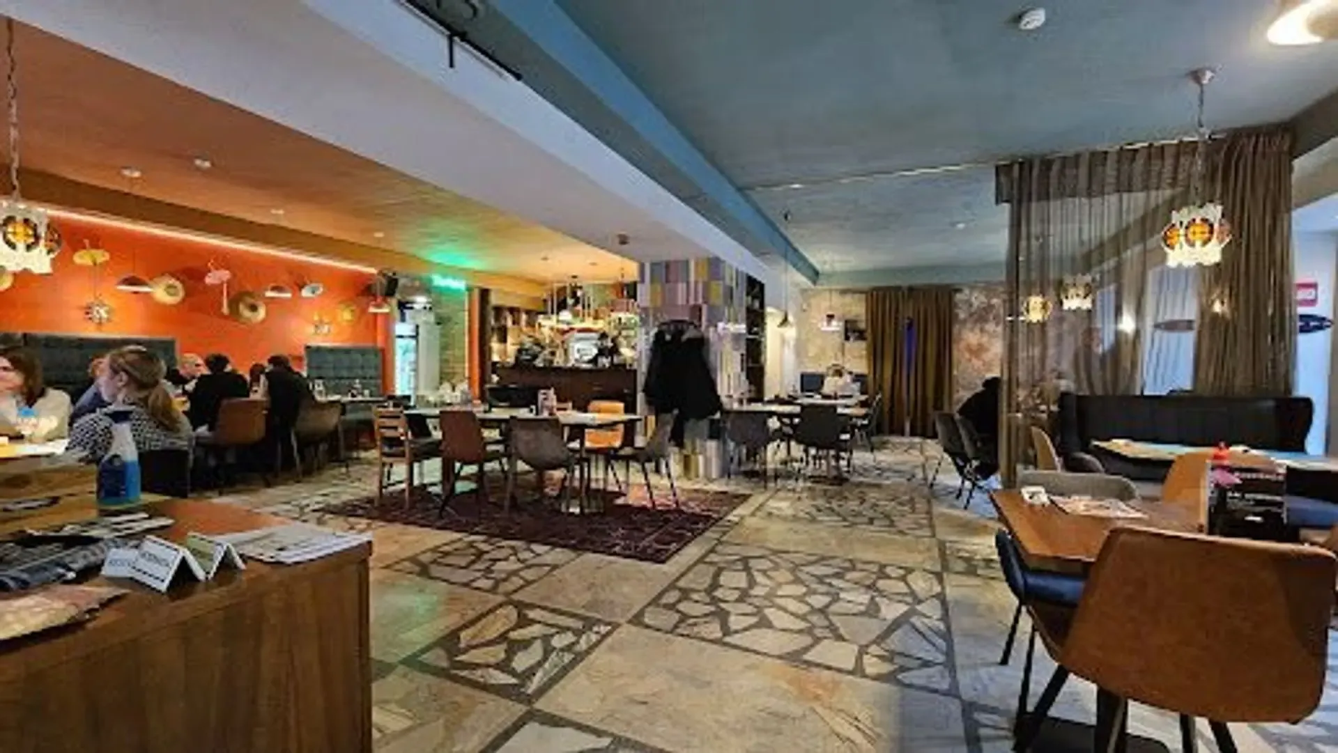 Thai House