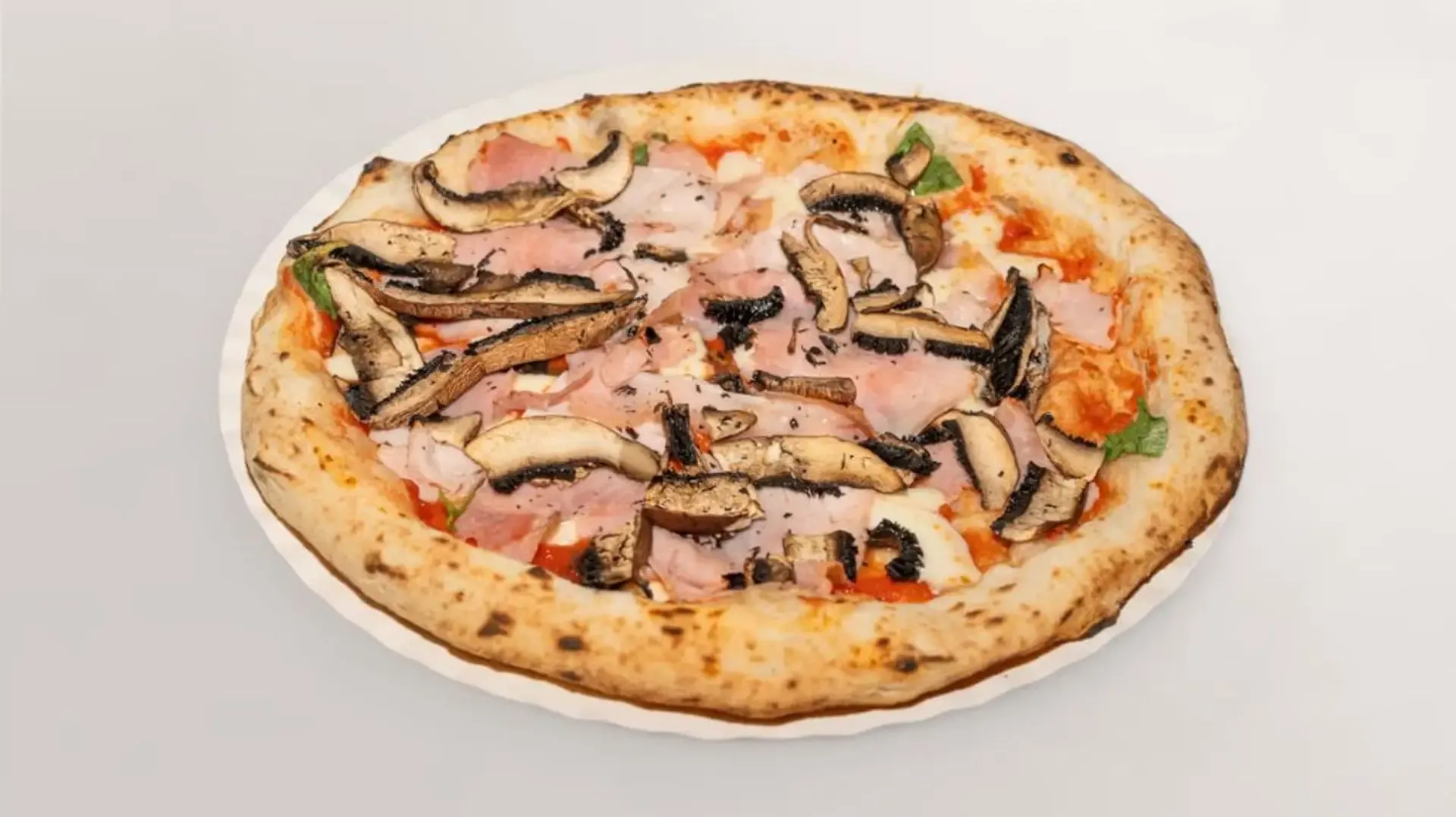 Prosciutto e fungi