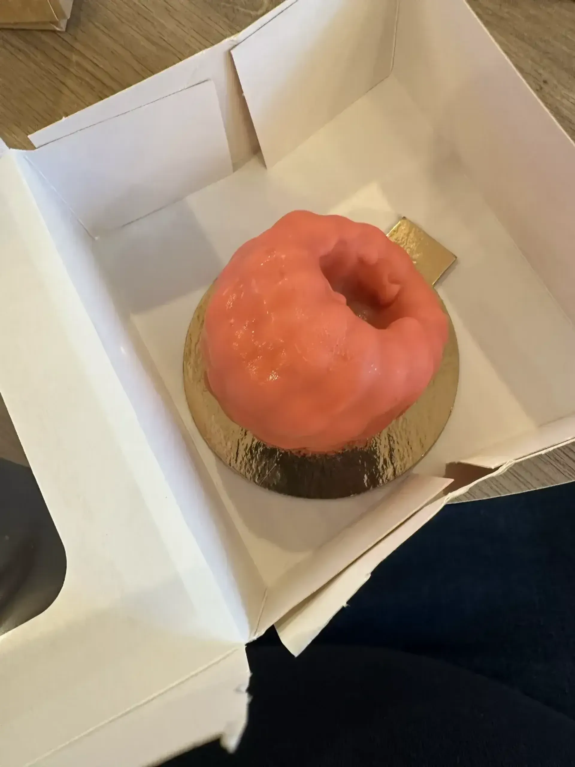 Viskas tas pats, kaip su snickeriu tik pats desertas mažiau skanus ir turėjo tok