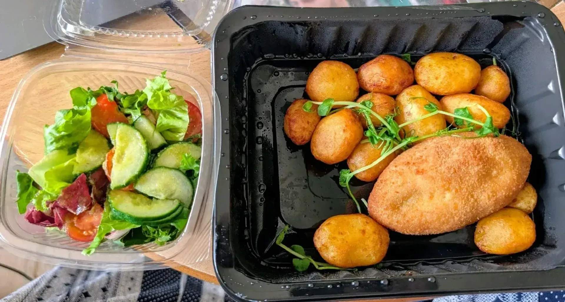Nu tai kam tų žolių prigrūst tiek, kad sviestukui nebeliktų erdvės išbėgt? Nesąm