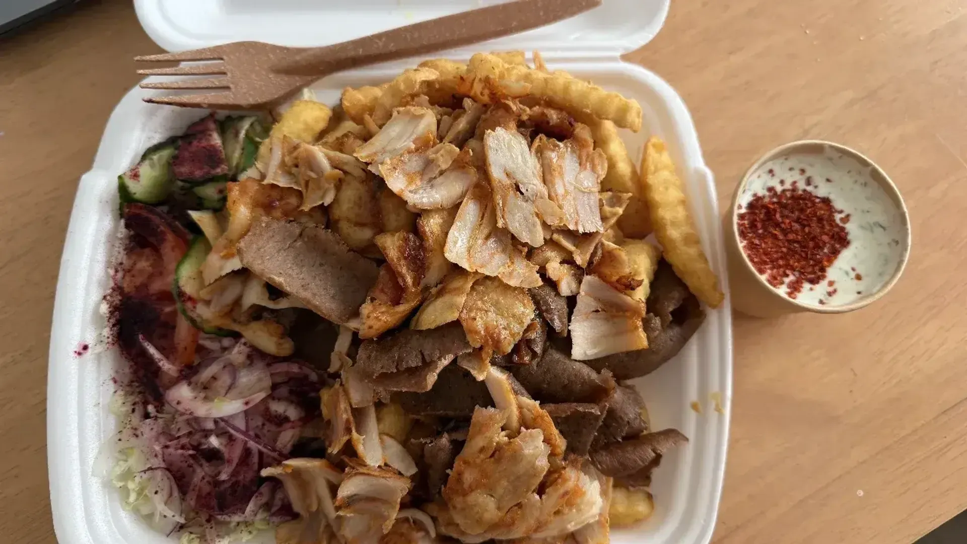 Jūs turite suprasti, kad Antakalnio Kebabai man yra ne šiaip kebabinė, o visiška