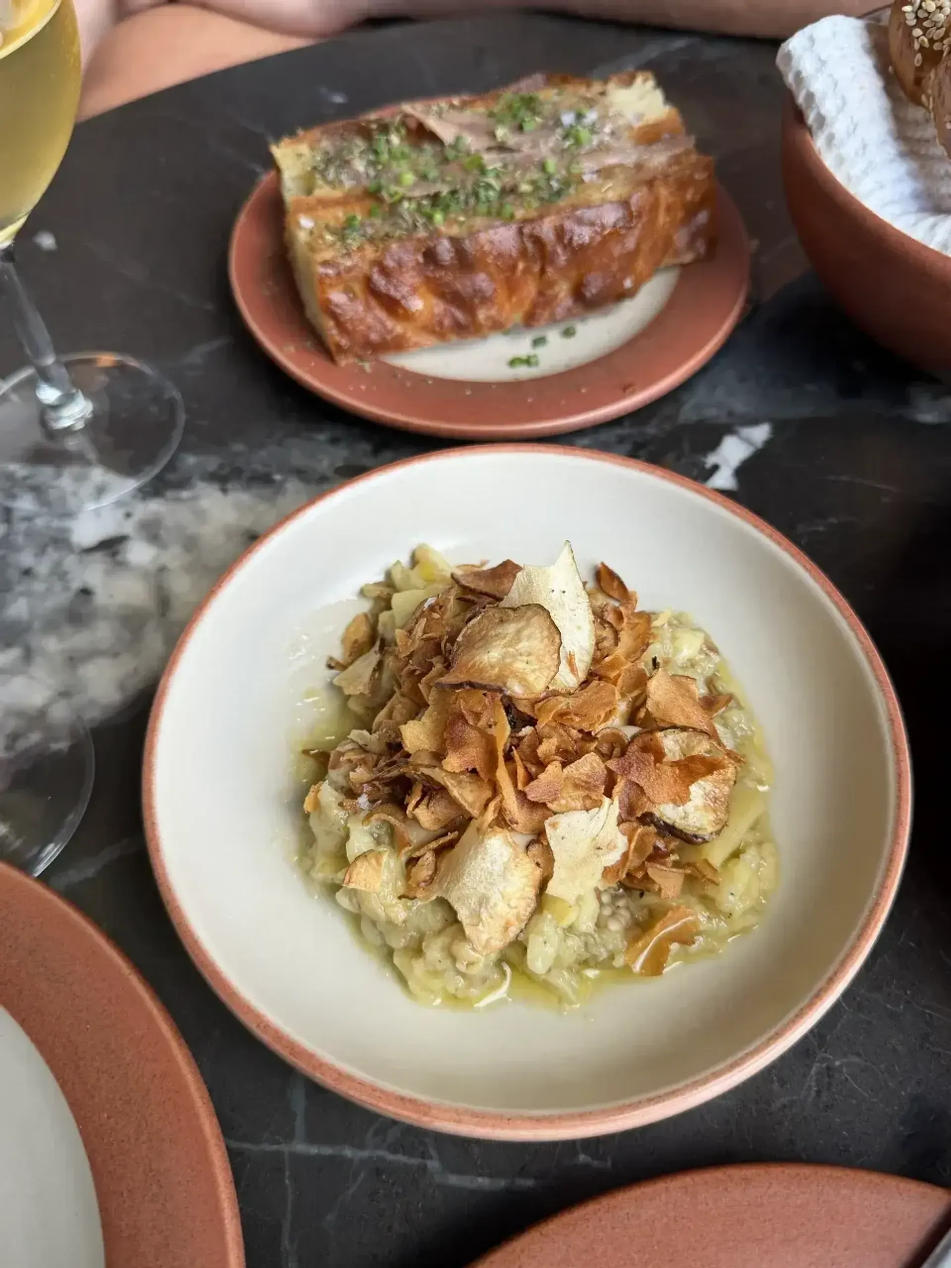 Baba ganoush restoranuose dažniausiai nėra mano pirmas pasirinkimas, todėl būtin