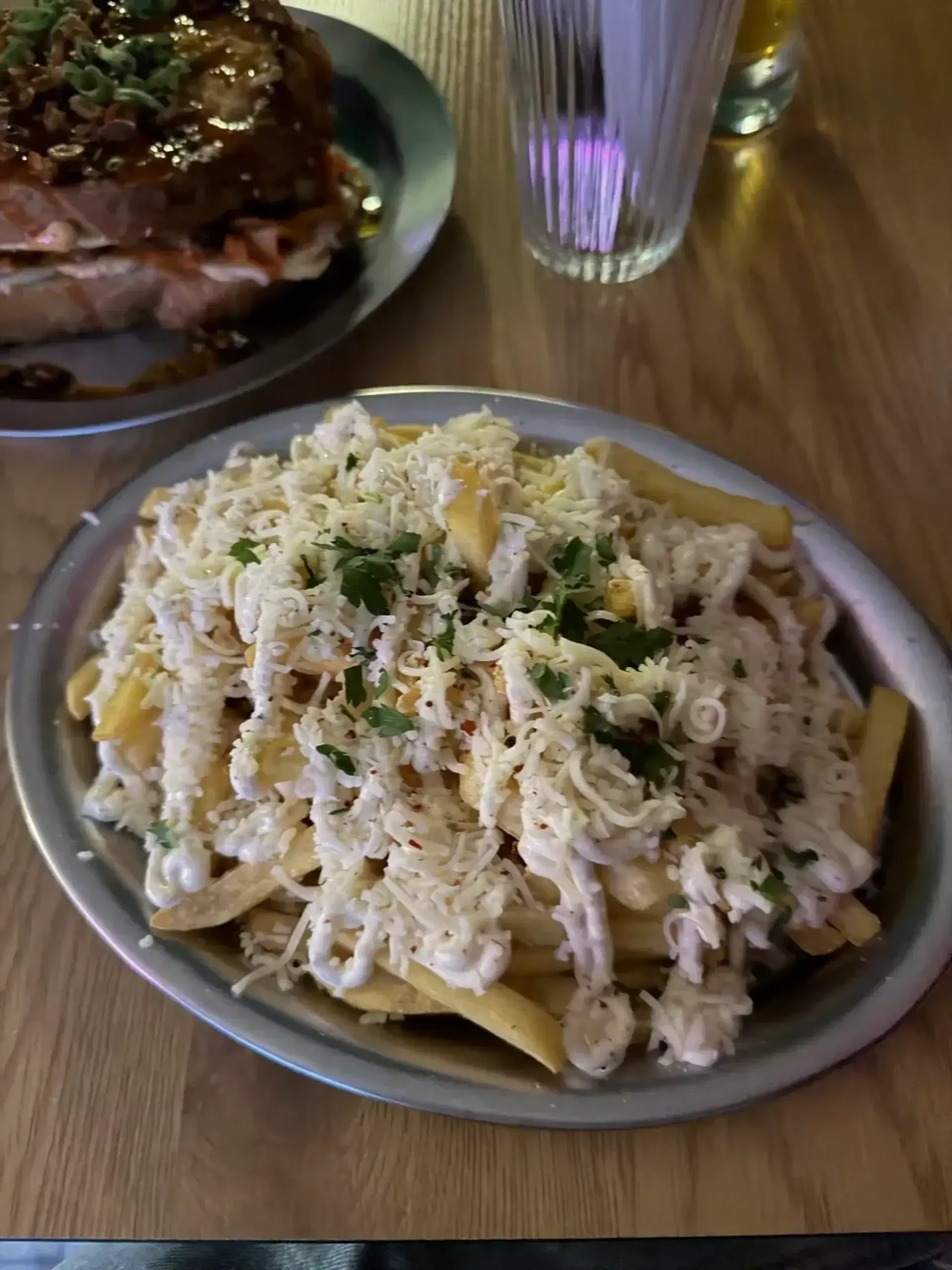 Visai ne mano skonio reikalas :(
Šiaip, porcija buvo įspūdingo dydžio! Bet pači