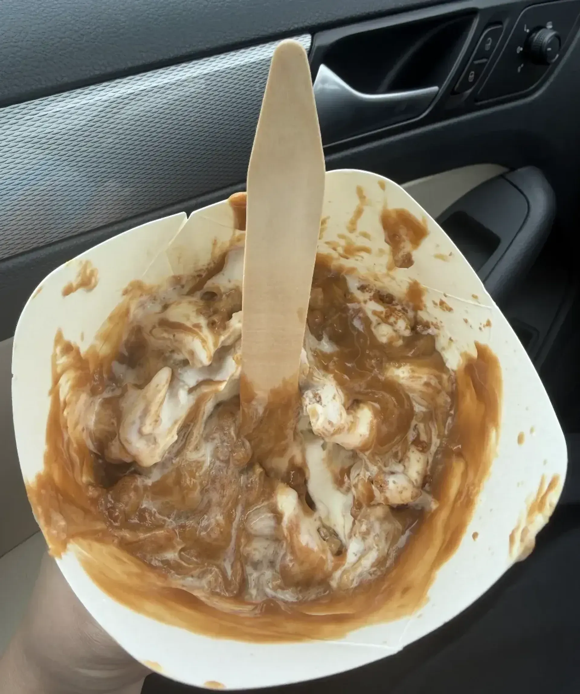 Jaučiu žmonėms rojuje serviruoja šitą desertui.
O šiaip, tai yra geriausia, ką M