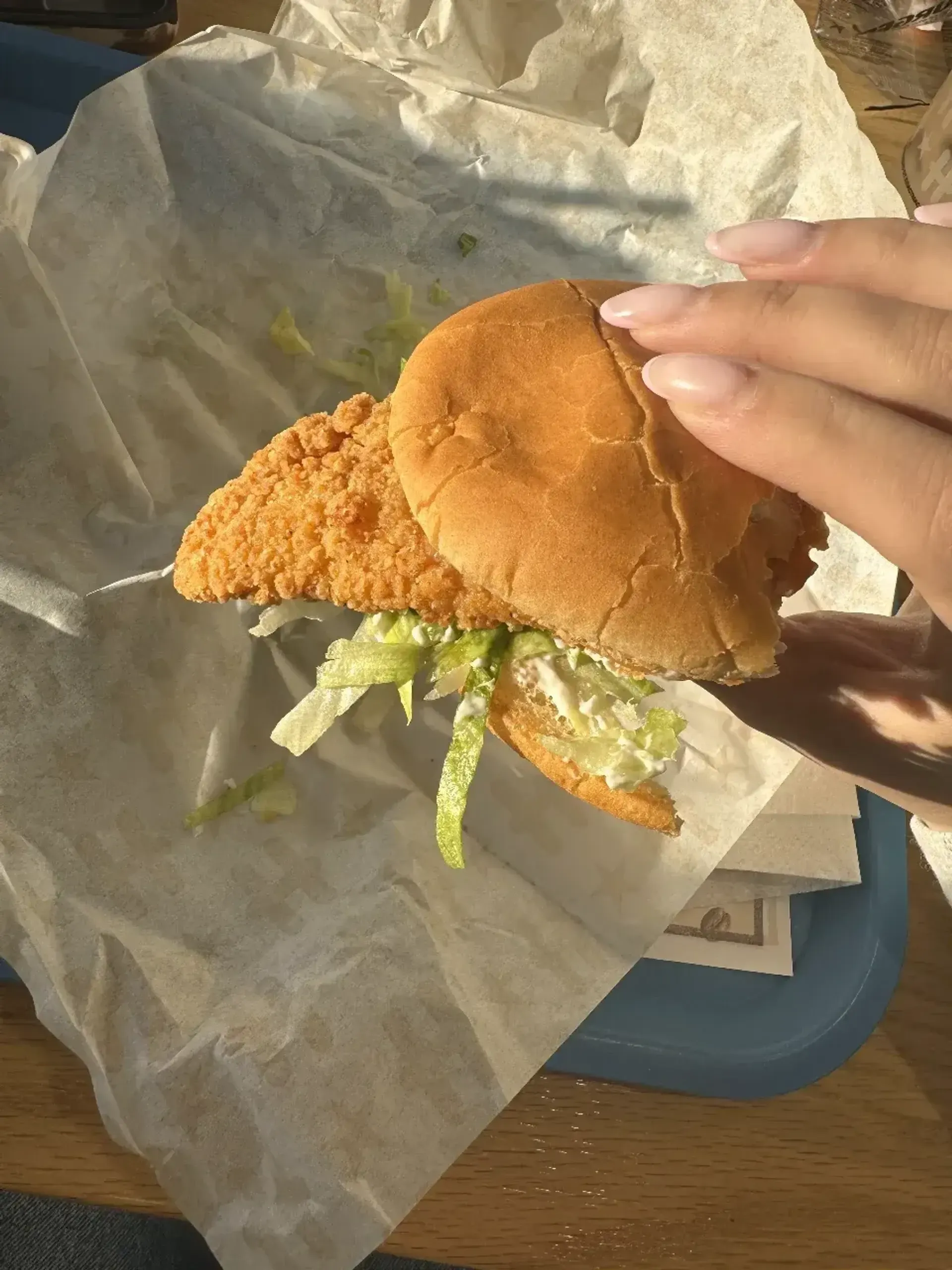 Nu ką, pakeliui namo Vėlykoms trumpas sustojimas Panevėžio aplinkelyje 😏 Burger