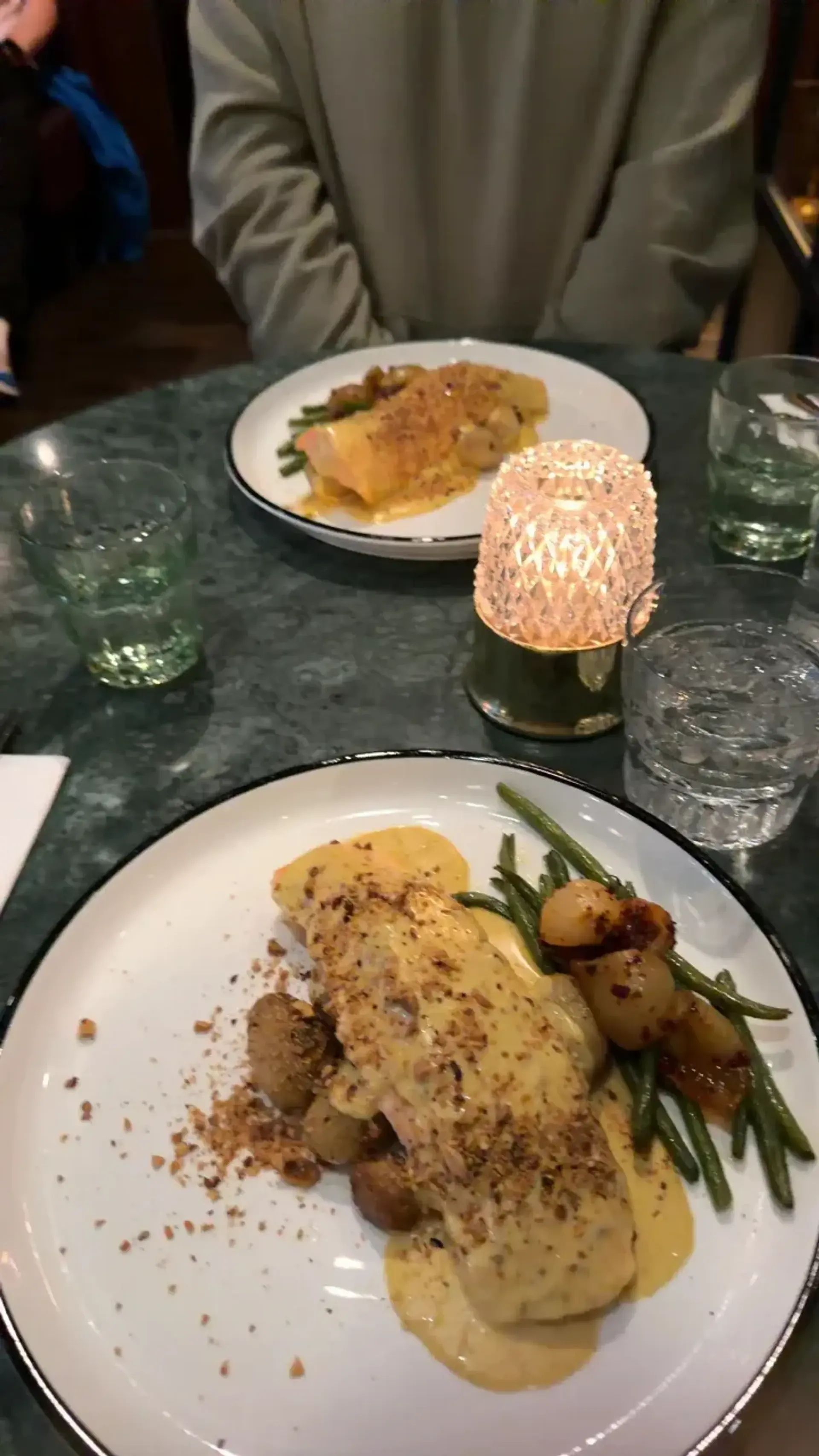 The food was very tasty, the sauce for the salmon was very rich and cheesy, the