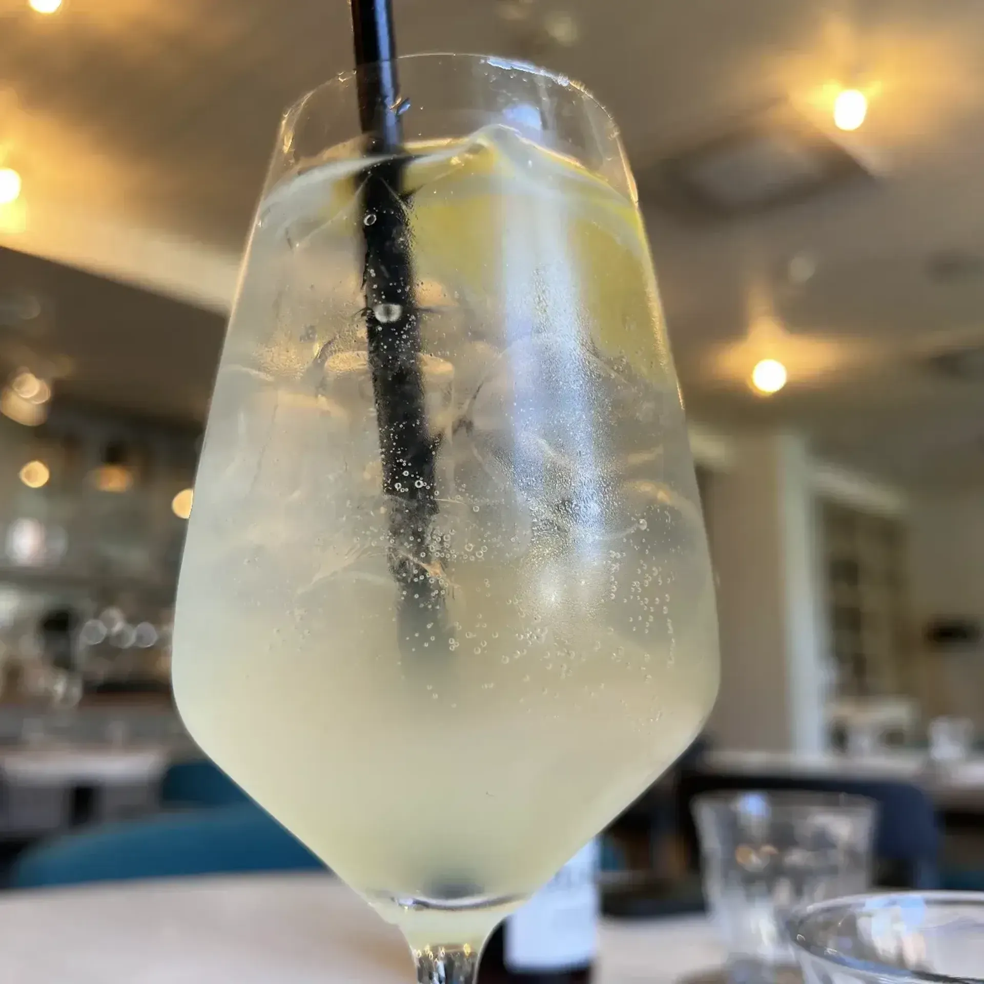 Stipru alkoholio nepagailėjo, geras gaivus šiek tiek kartus