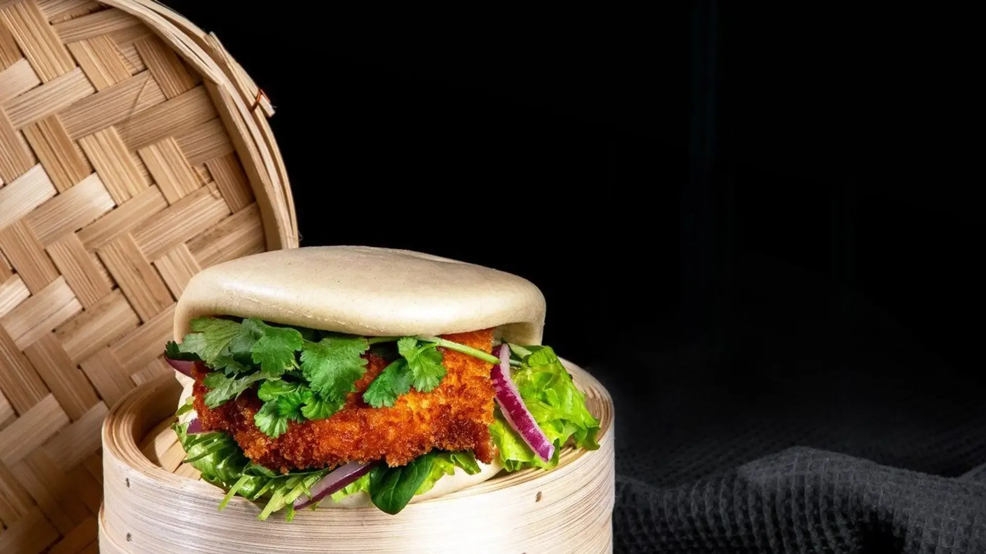 Steamed tori Bao bun