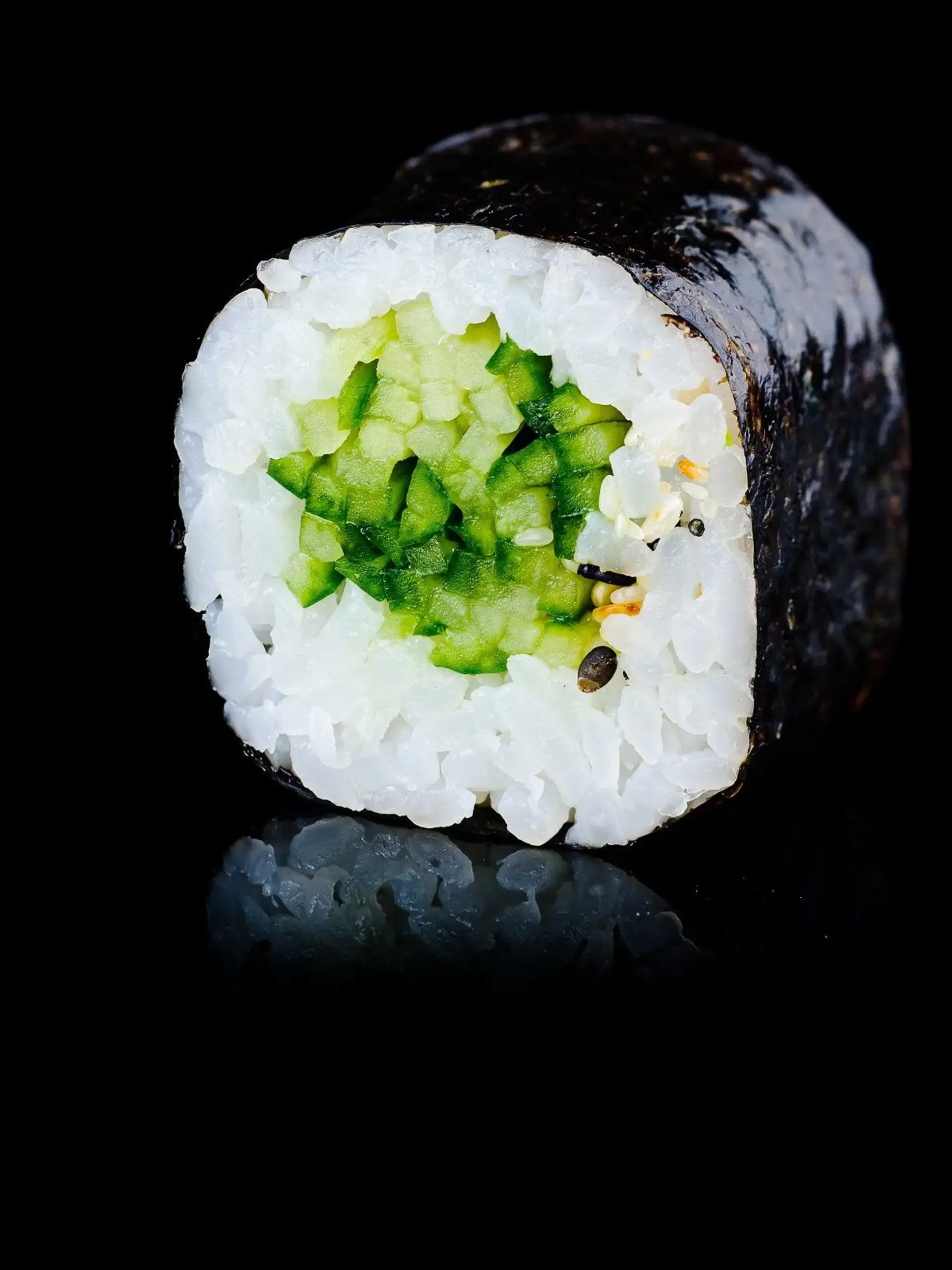 Cucumber small roll