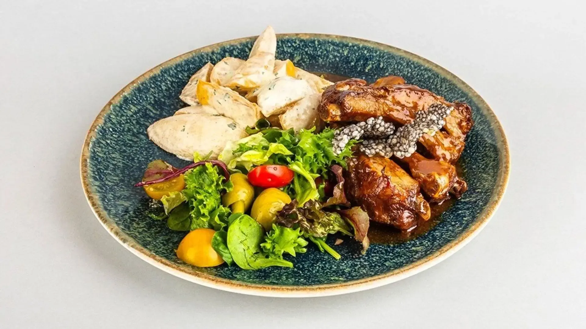 Šonkauliukai su barbekiu padažu